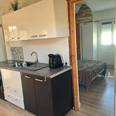 T2 Terrasse, Piscine, Foret, Ocean Apartament